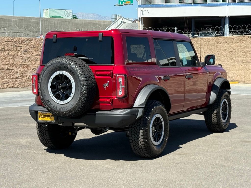 2025 Ford Bronco Badlands photo 3