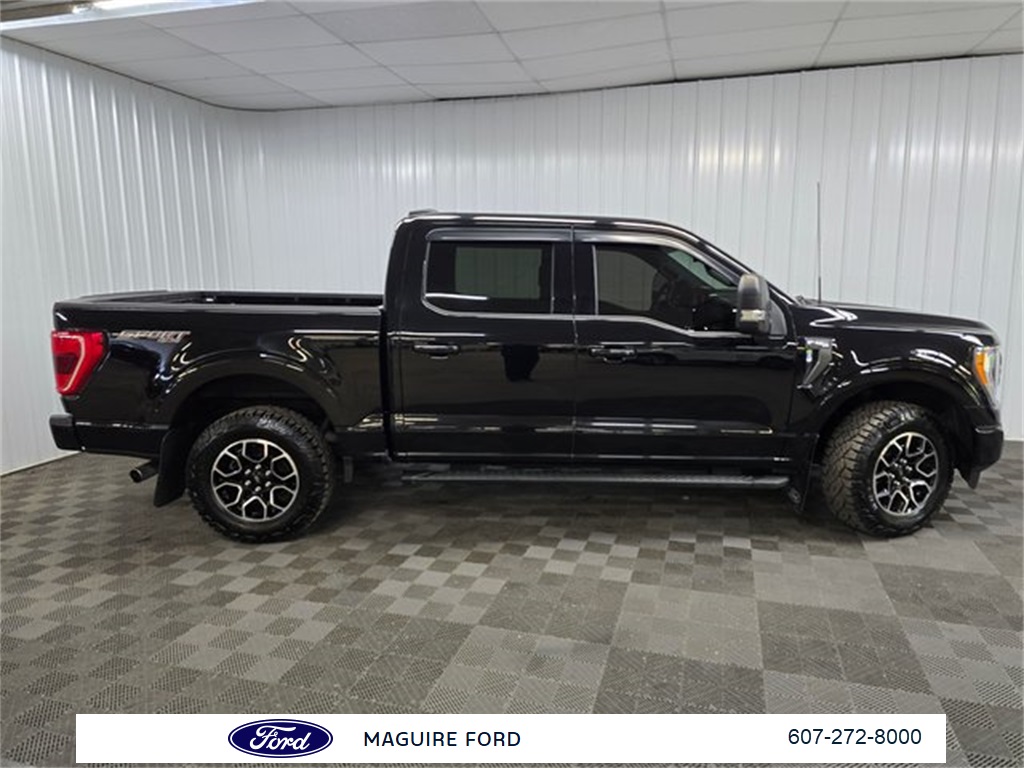 2022 Ford F-150 XLT photo 2
