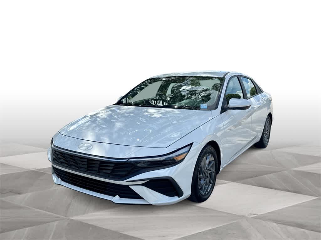 2024 Hyundai Elantra