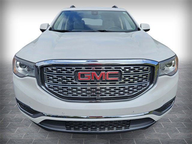 2019 Gmc Acadia Denali photo 2