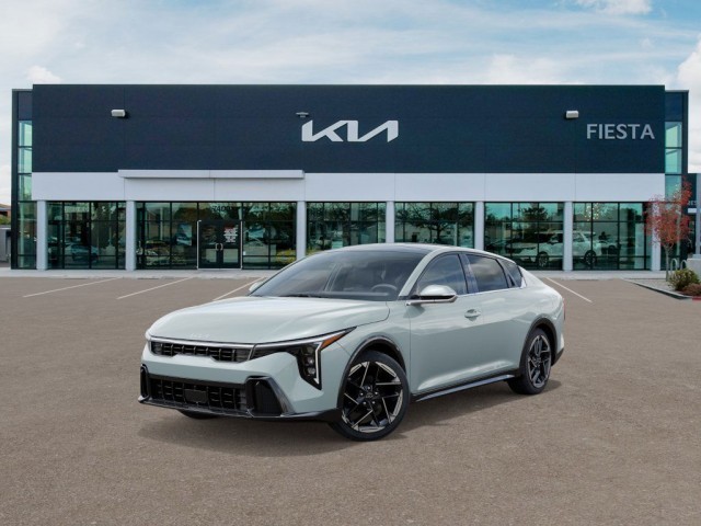 2025 Kia K4 GT-Line