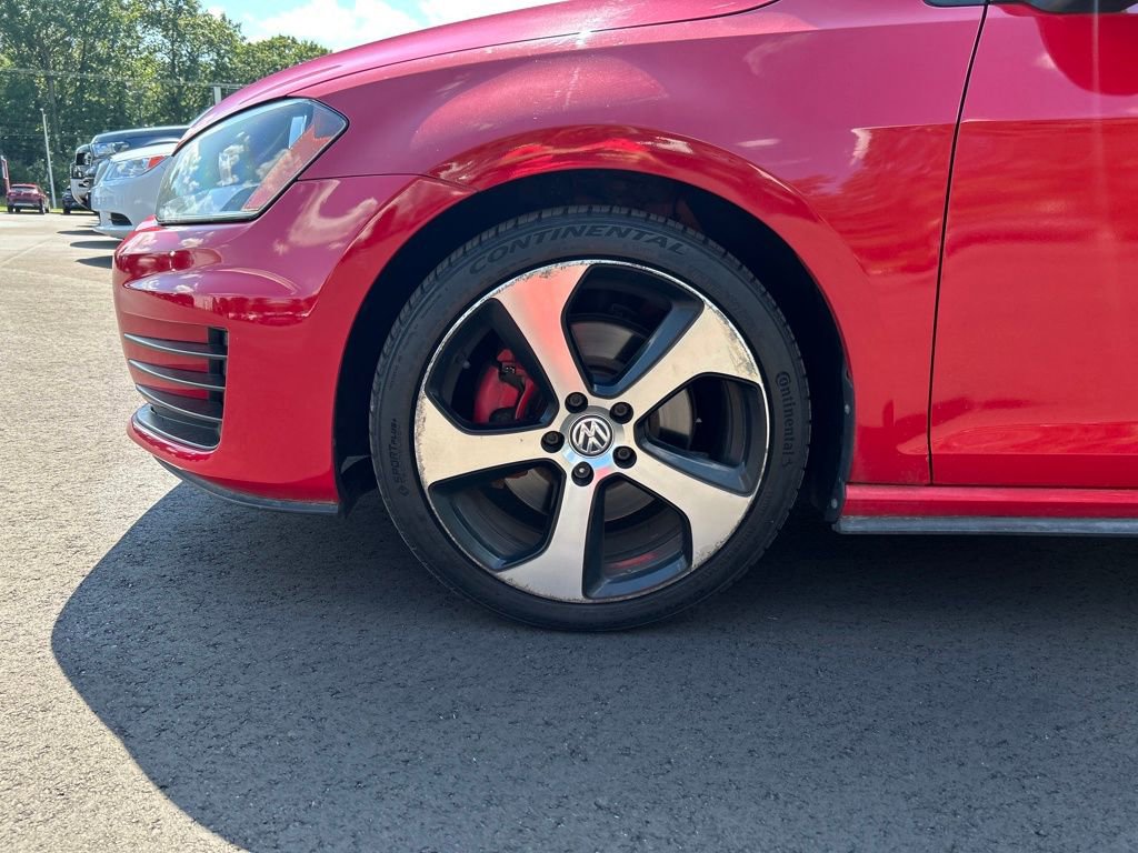 2015 Volkswagen Golf GTI S photo 9