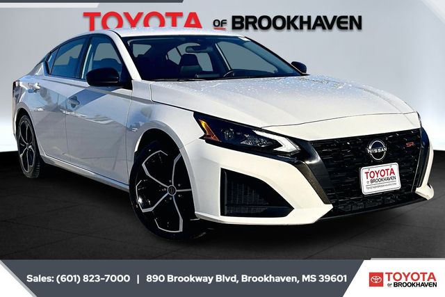 2024 Nissan Altima SR