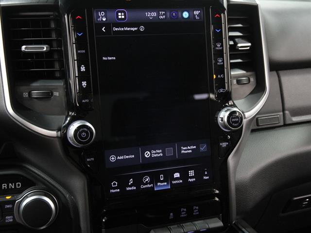 2025 Ram 1500 Big Horn Night Edition photo 9