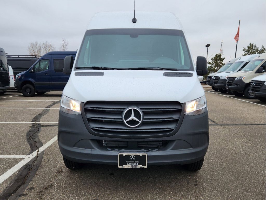 New 2024 MercedesBenz Sprinter 2500 2500 High Roof 4Cyl Diesel Cargo