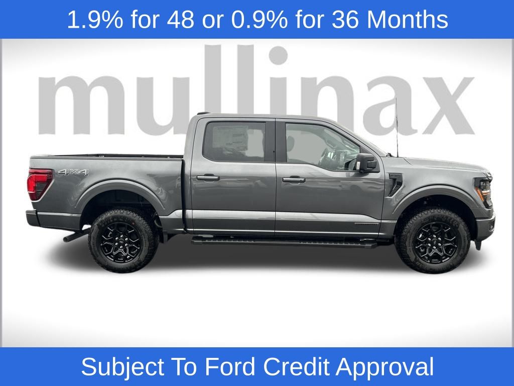 2025 Ford F-150 XLT photo 2