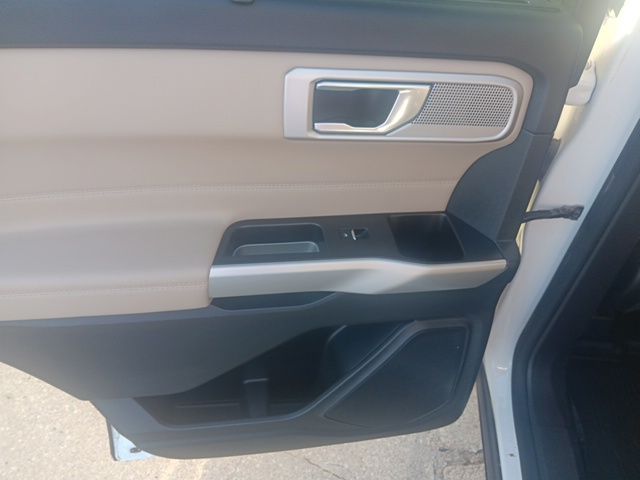 2021 Ford Explorer Limited photo 26