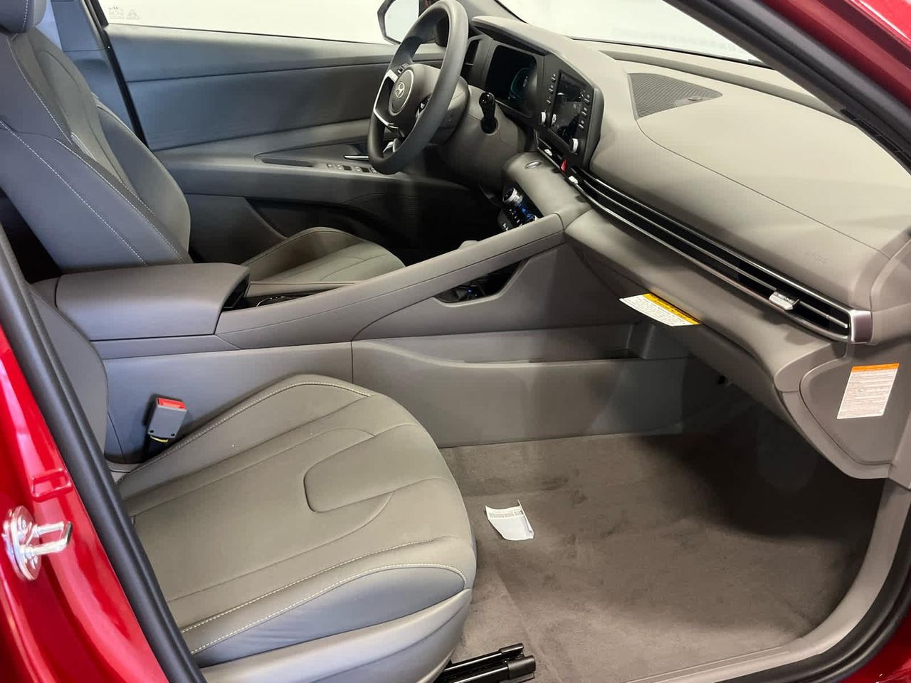 2025 Hyundai Elantra Hybrid Blue photo 23