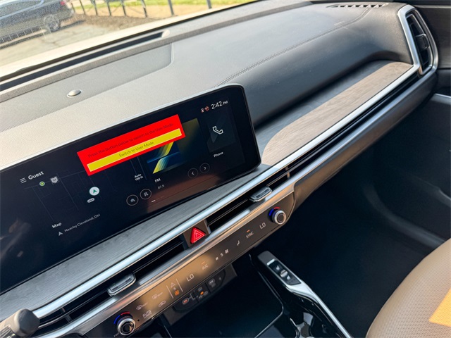 2025 Kia Sorento X-Line SX Prestige photo 40