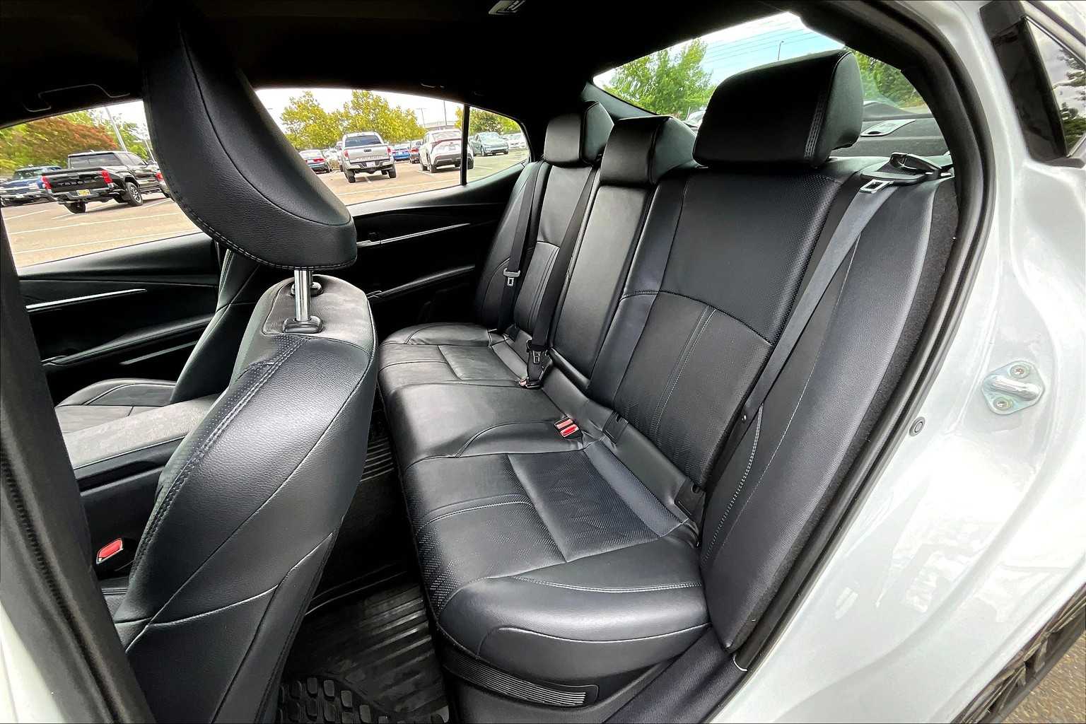 2025 Toyota Camry XSE photo 19