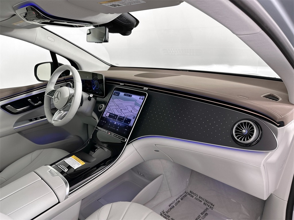 2026 Mercedes Benz EQE SUV photo 29
