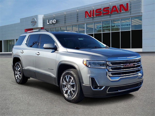 2023 GMC Acadia SLT's photo