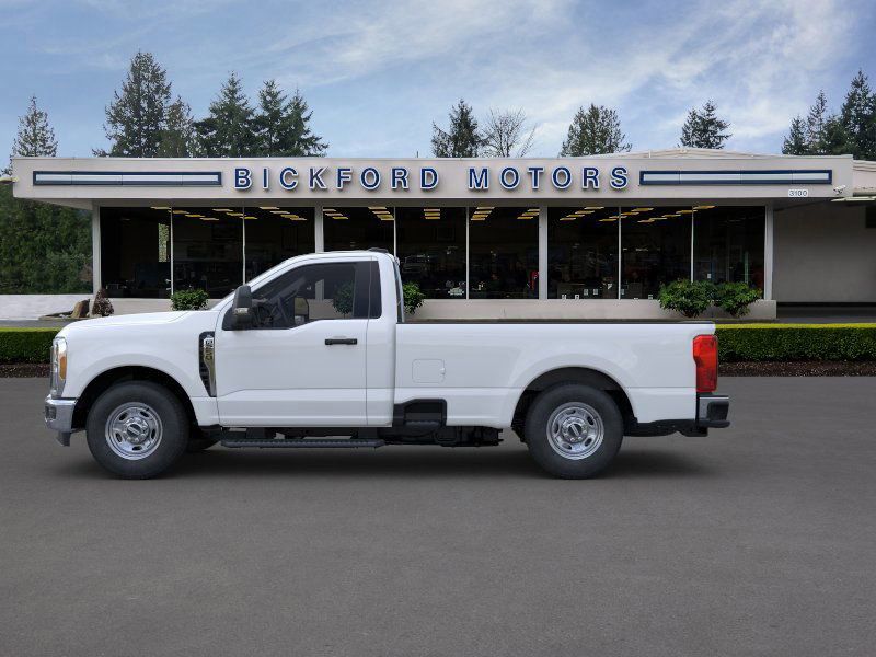 2025 Ford F-250 XL photo 3
