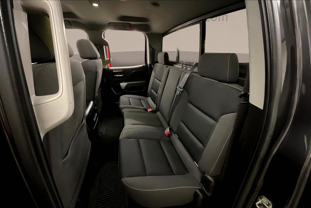 2016 Chevrolet Silverado 1500 LT photo 25