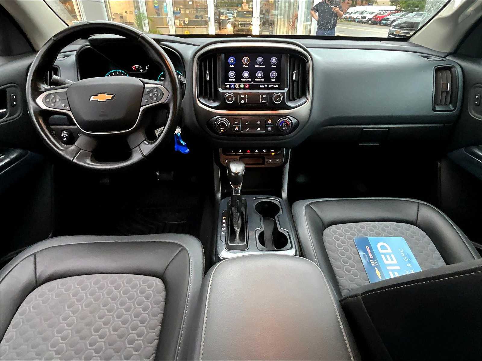 2022 Chevrolet Colorado Z71 photo 21