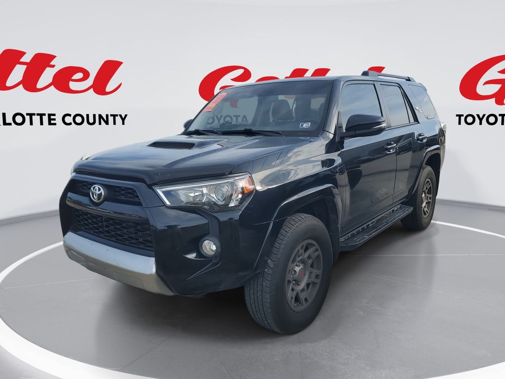 2019 Toyota 4Runner TRD Off-Road Premium's photo