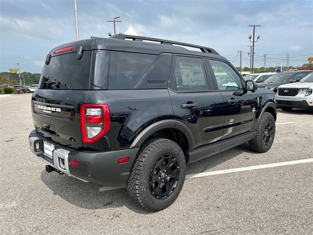 2025 Ford Bronco Sport Outer Banks photo 4