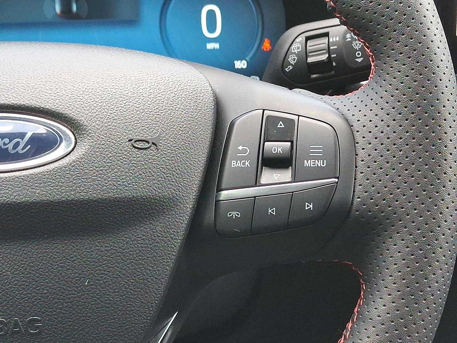 2024 Ford Escape ST-Line Elite photo 20