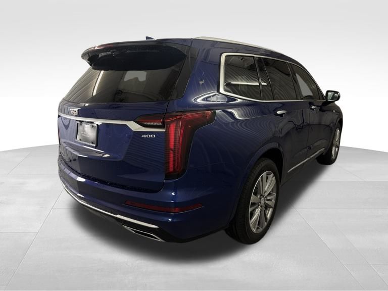2024 Cadillac XT6 Premium Luxury photo 2