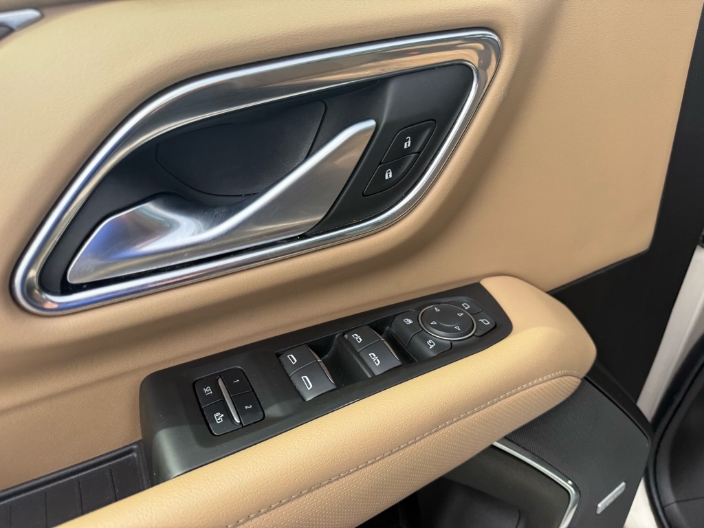 2022 Chevrolet Tahoe Premier photo 22