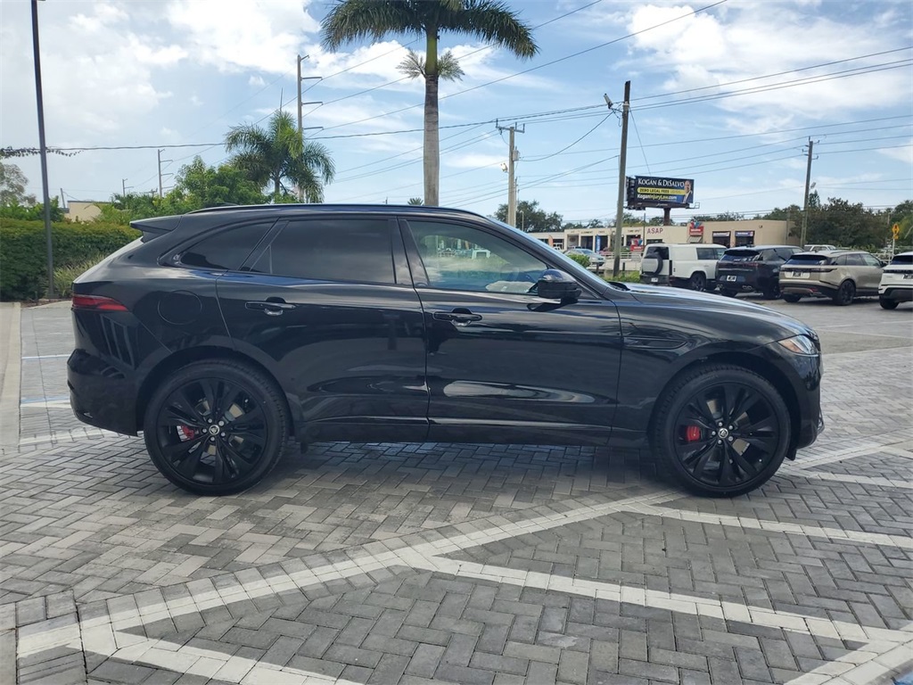 2026 Jaguar F-PACE P400 R-Dynamic S photo 5