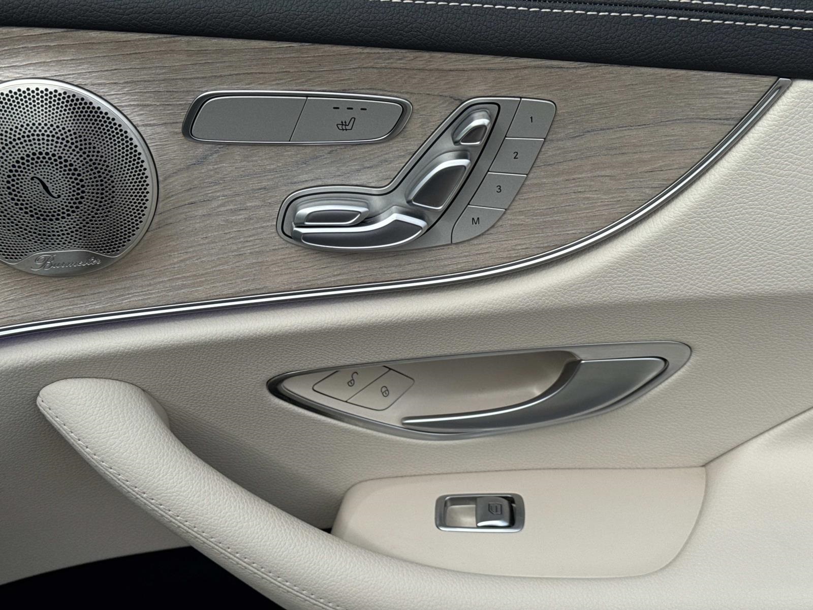2022 Mercedes Benz E 450 photo 13
