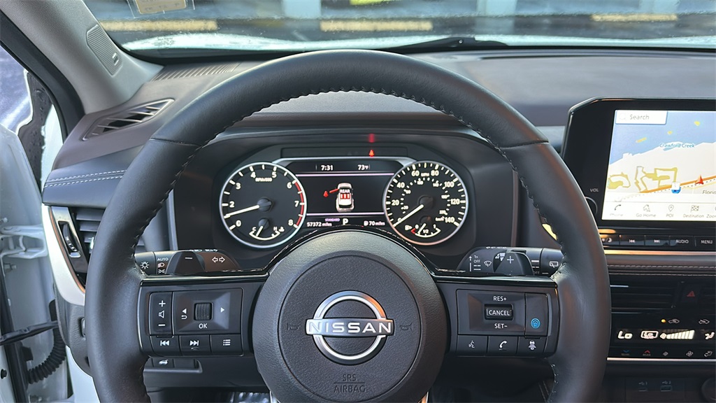 2023 Nissan Rogue SL photo 17