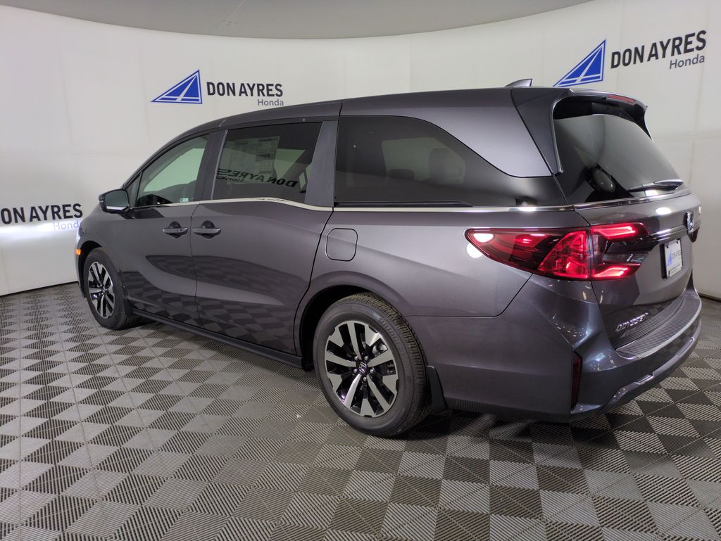2026 Honda Odyssey EX-L photo 3