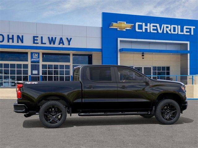 2026 Chevrolet Silverado Custom photo 4