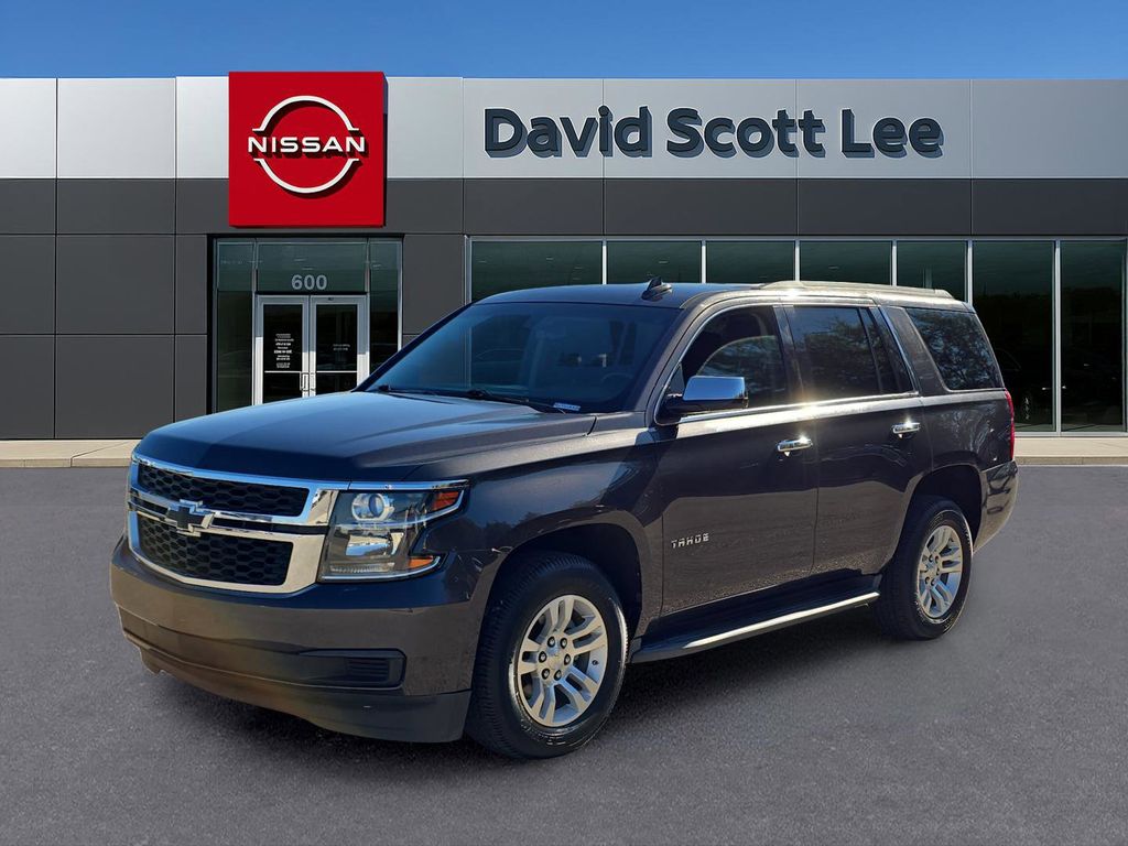 2017 Chevrolet Tahoe LS's photo