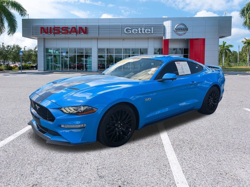 2022 Ford Mustang GT Premium photo 2