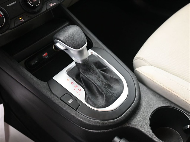 2023 Kia Forte LXS photo 29