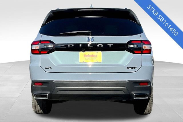 2025 Honda Pilot Sport photo 4