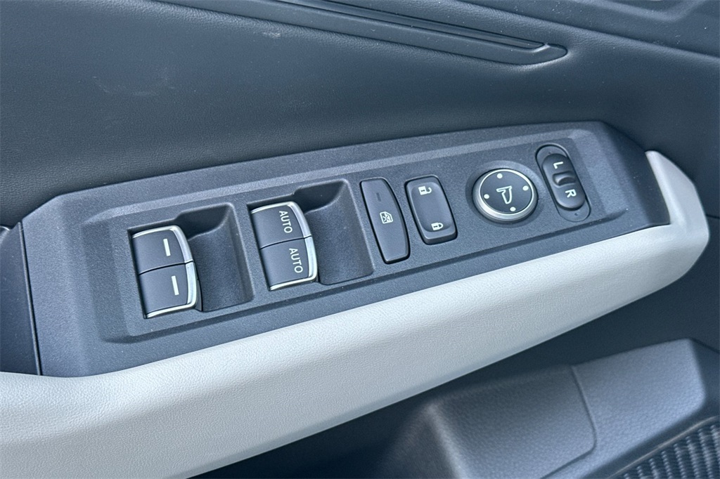 2025 Honda Accord Hybrid EX-L photo 10