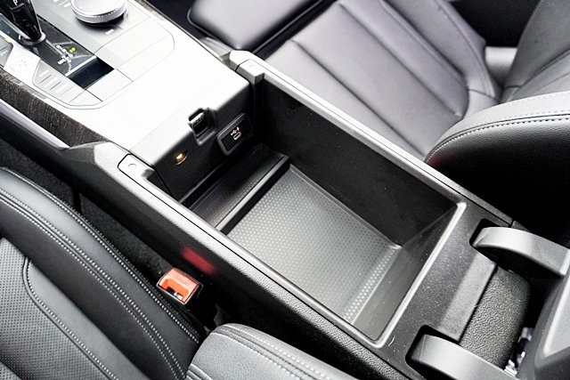 Used 2022 Blue BMW 330i image 32