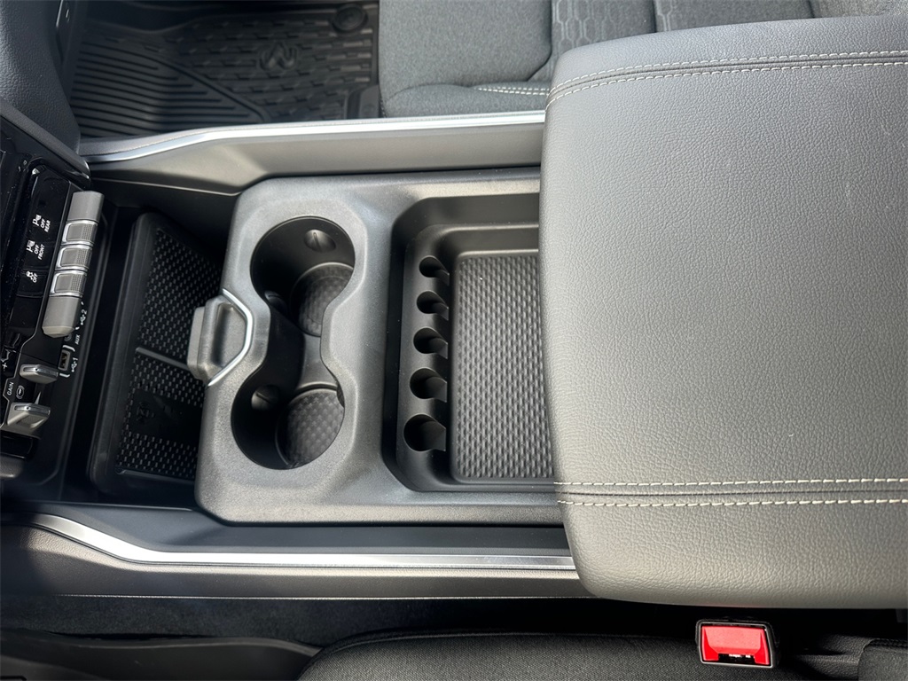 2025 Ram 1500 Big Horn Lone Star photo 11