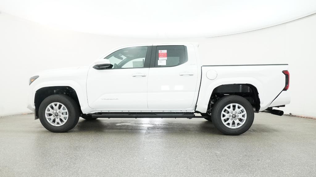 2025 Toyota Tacoma SR5 Double Cab photo 10