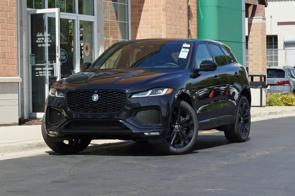 2026 Jaguar F-Pace R-Dynamic S's photo