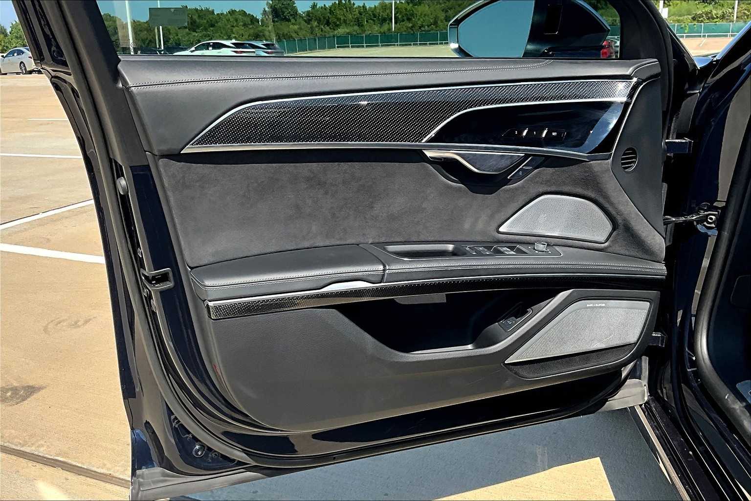 2022 Audi S8 Quattro photo 20