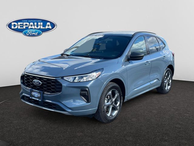 2023 Ford Escape ST-Line's photo