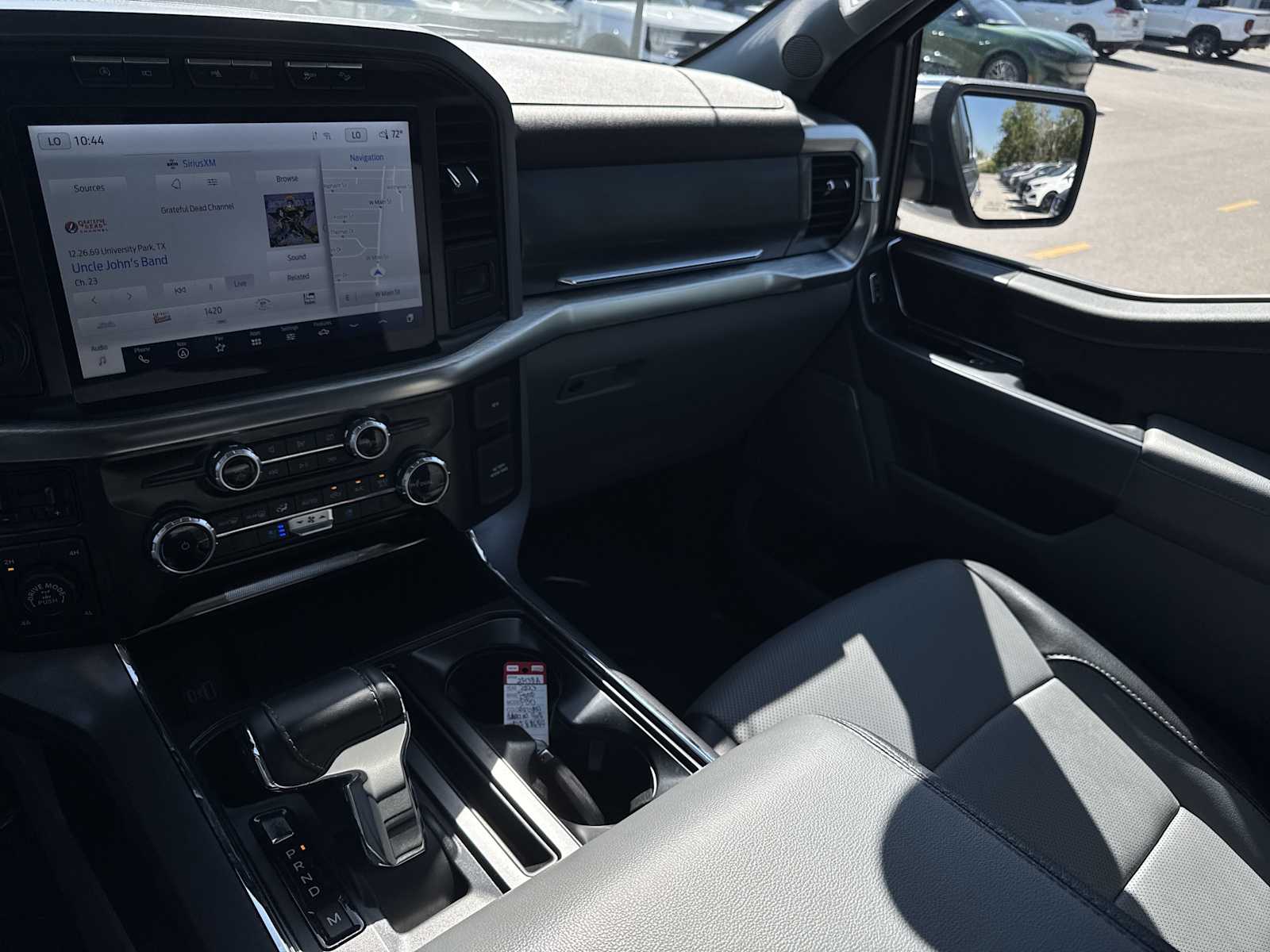 2023 Ford F-150 Lariat photo 29