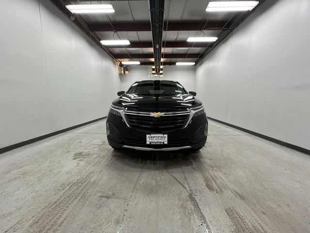 2022 Chevrolet Equinox LT photo 2