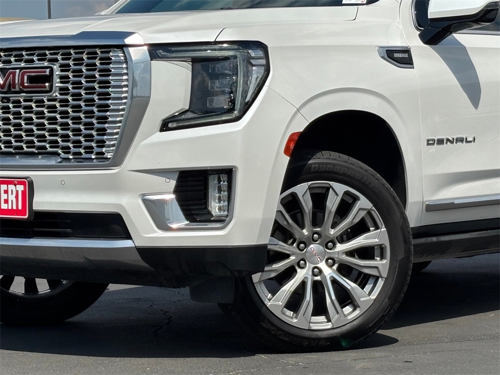 2021 Gmc Yukon XL Denali photo 2