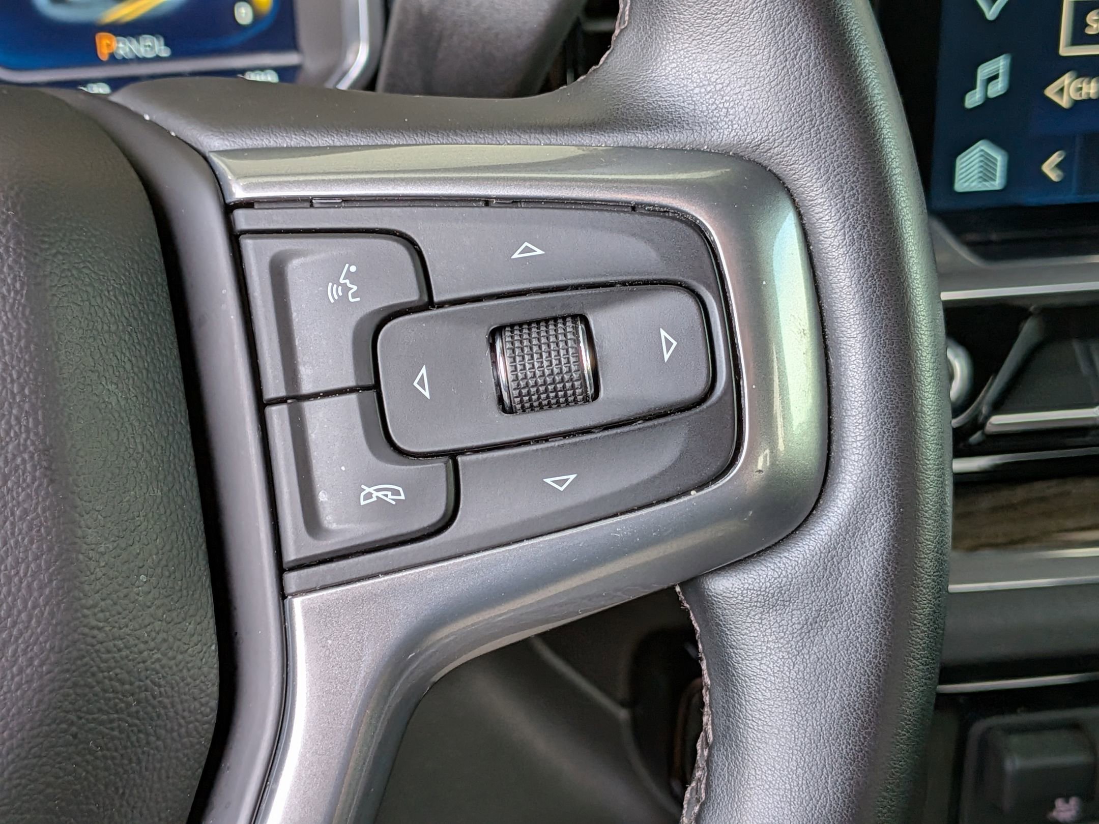 2024 Chevrolet Silverado 2500HD LT photo 17