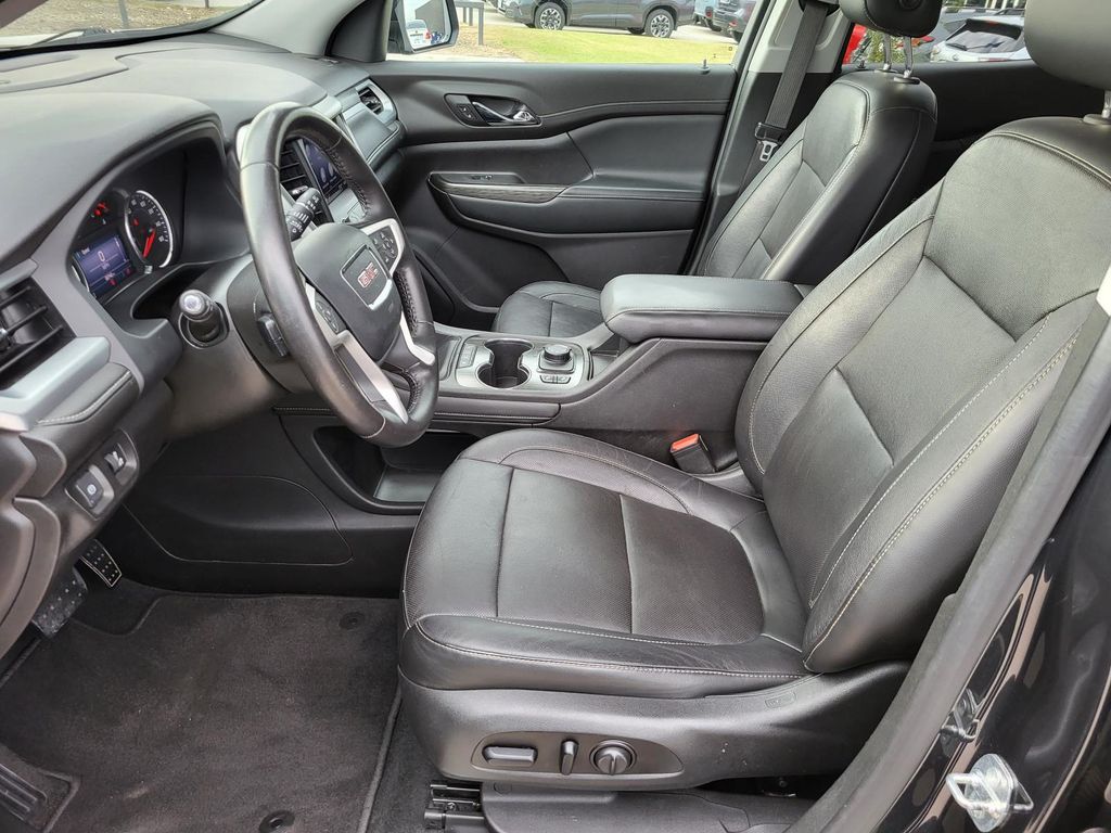 2020 Gmc Acadia SLT photo 22