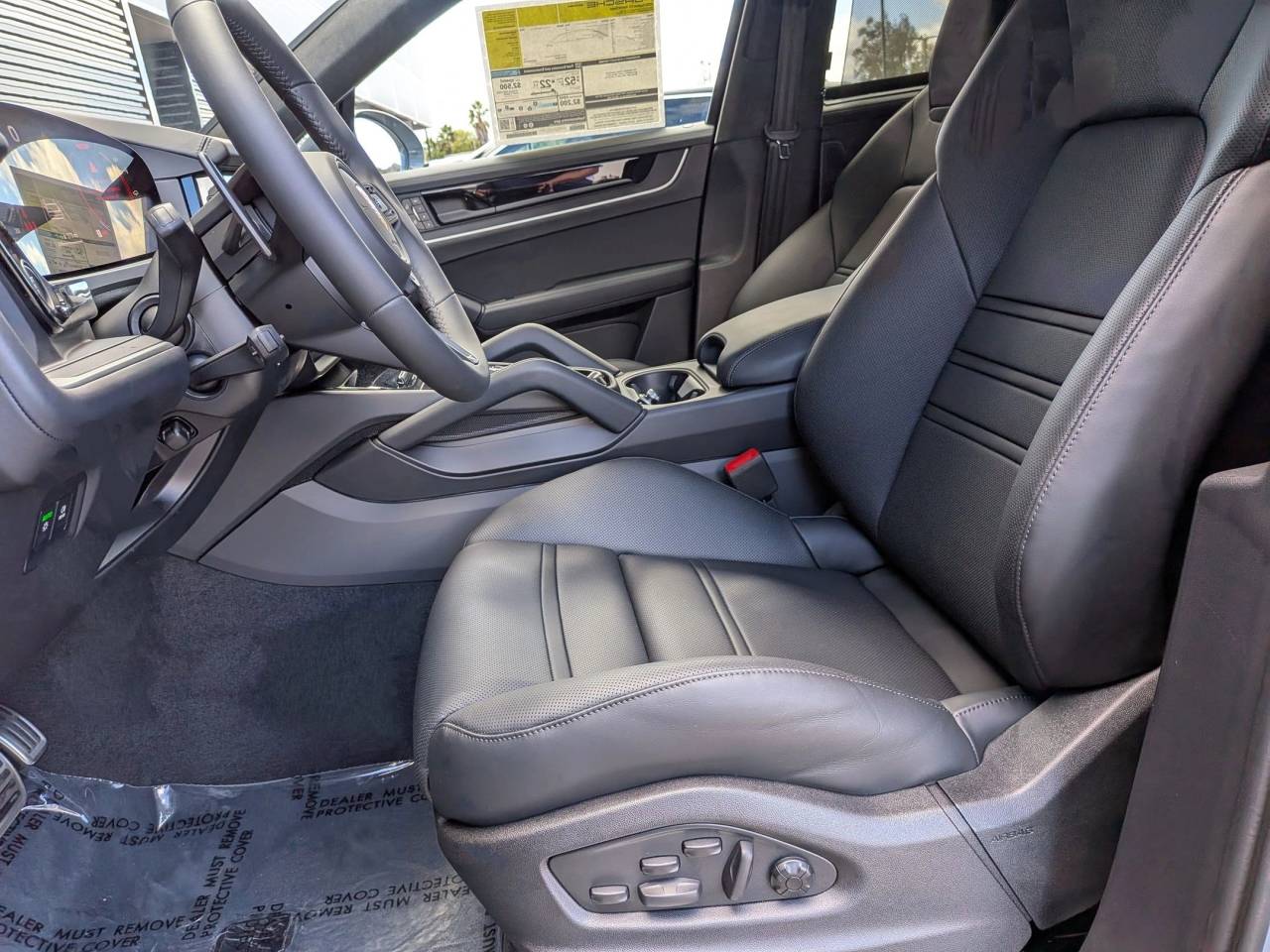 2026 Porsche Cayenne S E-Hybrid Coupe photo 5