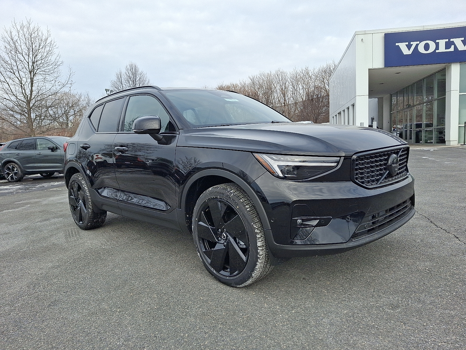 2026 Volvo XC40 Ultra Black Edition's photo