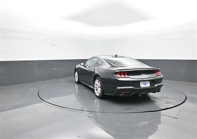 2024 Ford Mustang GT Premium photo 2