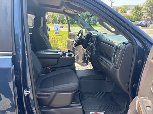 2021 Chevrolet Silverado 1500 RST photo 11