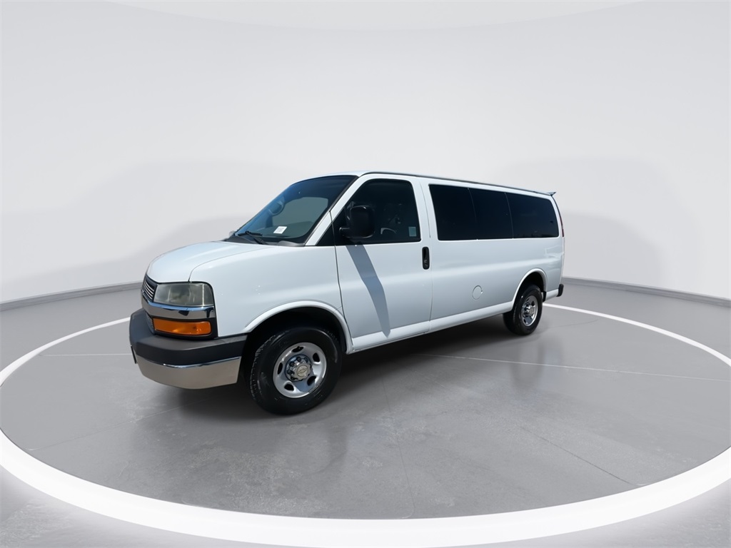 2014 Chevrolet Express 3500 LT photo 7